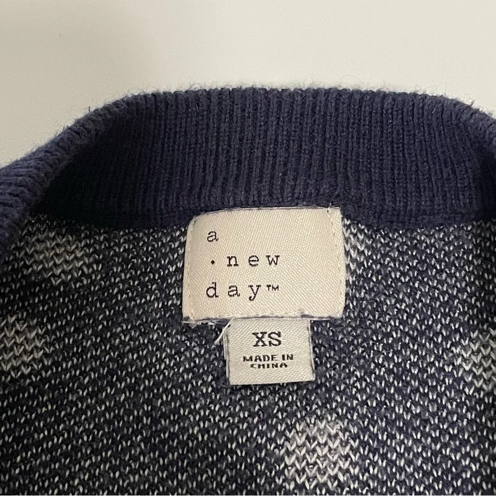 A New Day Slim Fit Crewneck Polka Dot Sweater Navy White XS